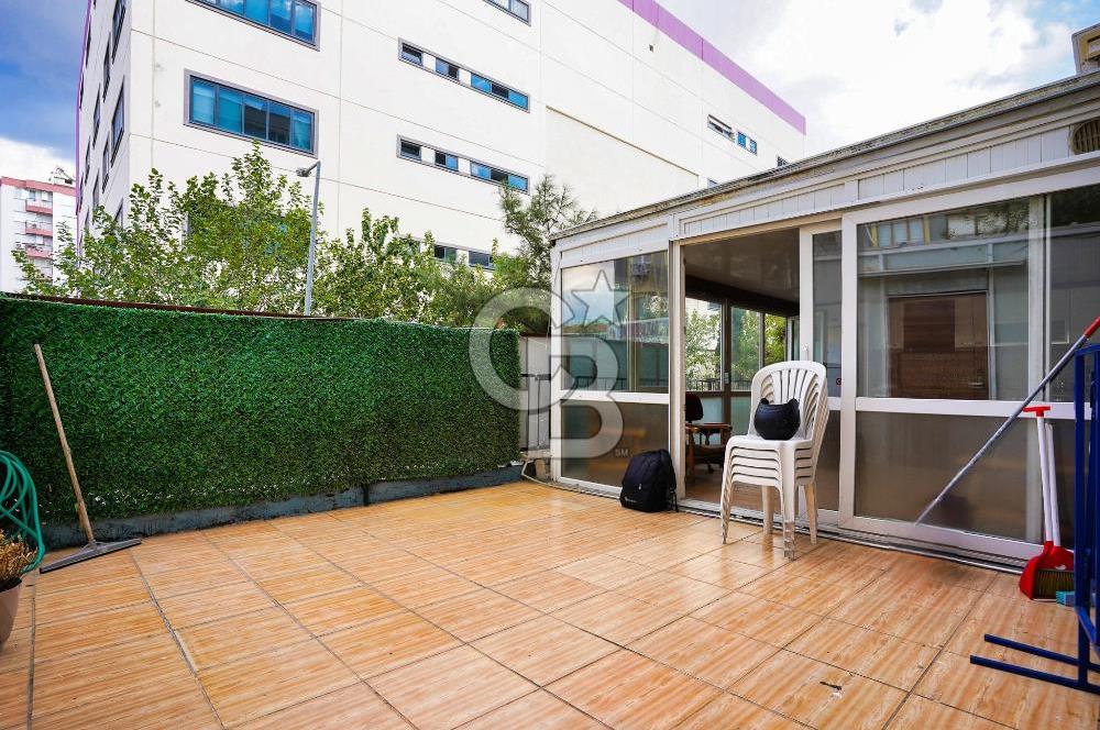Satılık Bornova Kazım Dirik Mahallesi Gediz Caddesi Üzerinde 1. Kat Teraslı 310 m² İşyeri