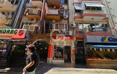 KARŞIYAKA VAPUR İSKELESİ KARŞISINDA, ÇARŞI GİRİŞİNDE KİRALIK 33 M² İŞ YERİ – DEVİR HAKKIYLA