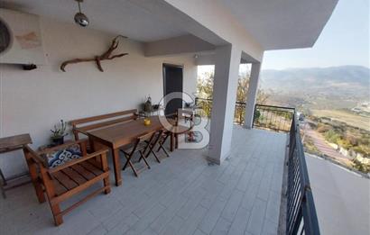 🏡 YATIRIMLIK FIRSAT! MENEMEN GÖKTEPE'DE KOMPLE SATILIK BİNA