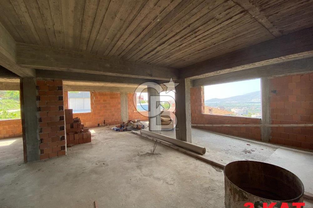 🏡 YATIRIMLIK FIRSAT! MENEMEN GÖKTEPE'DE KOMPLE SATILIK BİNA