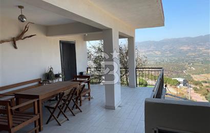🏡 YATIRIMLIK FIRSAT! MENEMEN GÖKTEPE'DE KOMPLE SATILIK BİNA