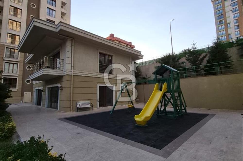 ŞERİFALİDE HAVUZLU GÜVENLİKLİ OTOPARKLI SİTEDE 2+1 KİRALIK DAİRE
