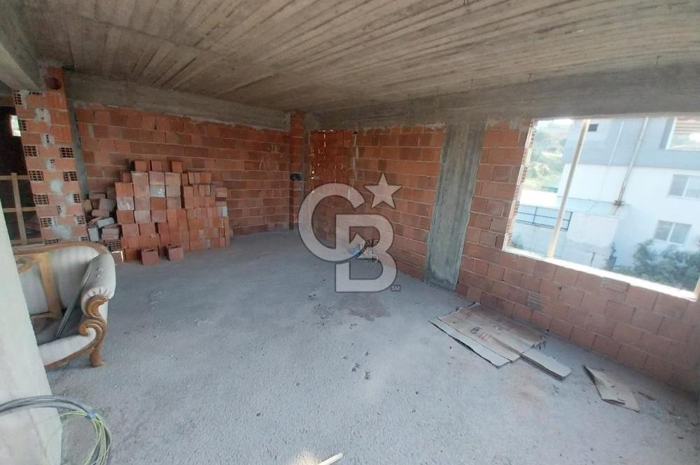🏡 YATIRIMLIK FIRSAT! MENEMEN GÖKTEPE'DE KOMPLE SATILIK BİNA