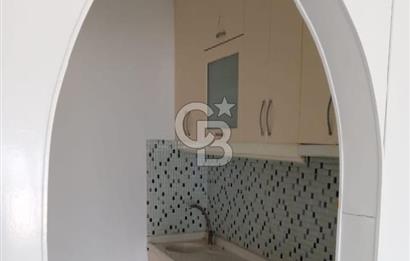 CB EVEREST'TEN ÇEKİRGE SELVİLİ CD.ARAKAT 3+1 GENİŞ DAİRE.