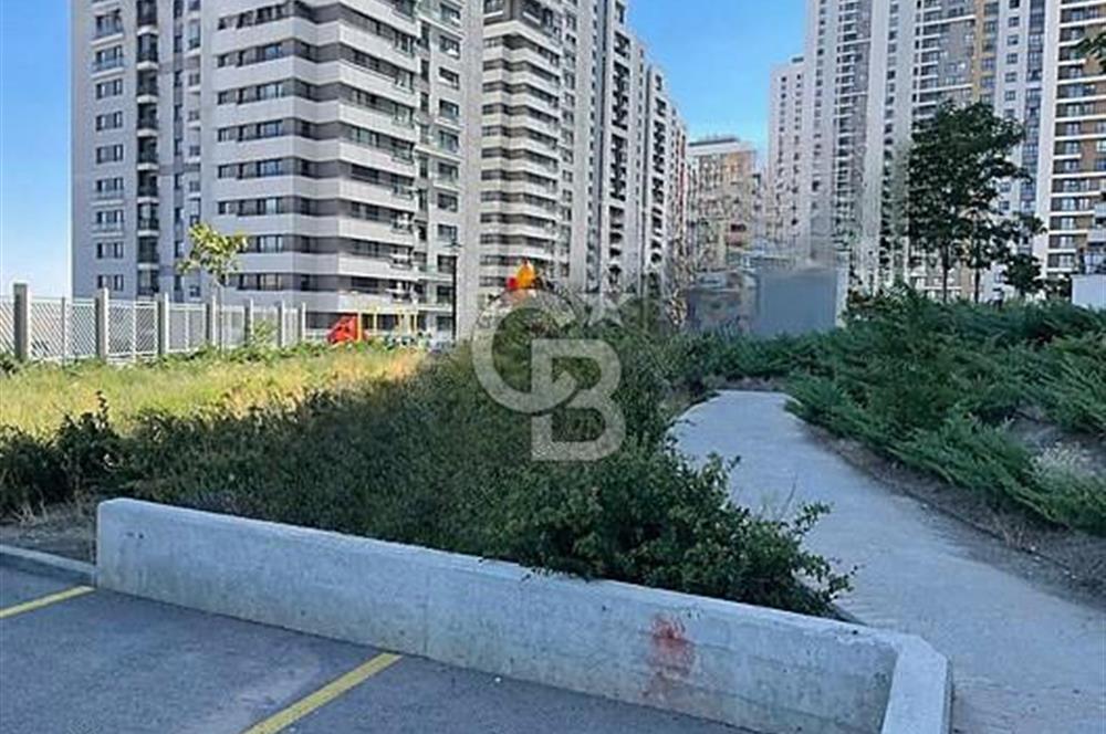 GüneyPark-1 de, Yüksek Katta, Geniş Manzaralık Daire