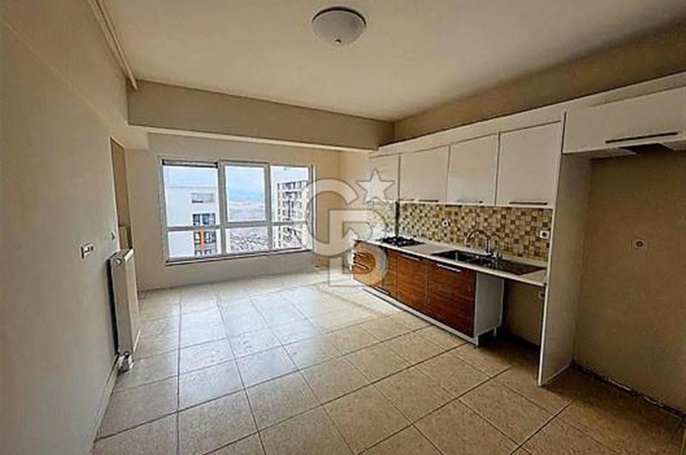 GüneyPark-1 de, Yüksek Katta, Geniş Manzaralık Daire