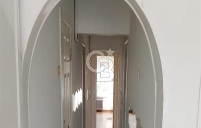 CB EVEREST'TEN ÇEKİRGE SELVİLİ CD.ARAKAT 3+1 GENİŞ DAİRE.