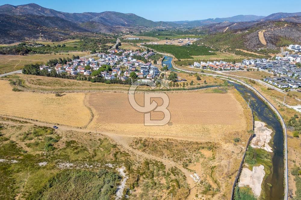 SEFERİHİSAR DOĞANBEY TURİZM İMARLI 8.670 M2 ARSA