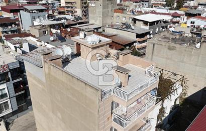 Buca’da Konut ve Dükkandan Oluşan Komple Satılık Bina 