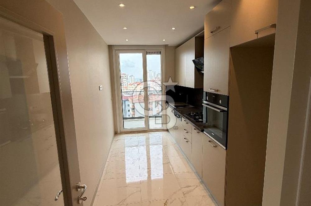Nora Yapı Palmiye Sokakta Deniz Manzaralı, 2+1 Kiralık Daire