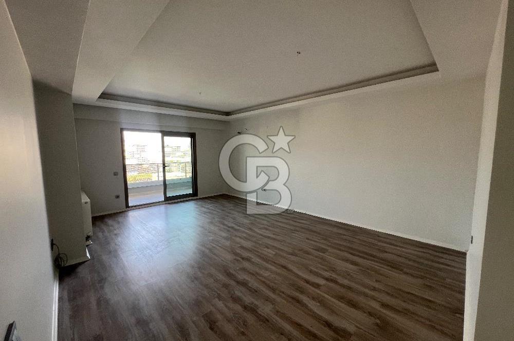 Bornova Goldiva Kuzey Sitesi 3+1 Satılık 186m2 Arakat Daire