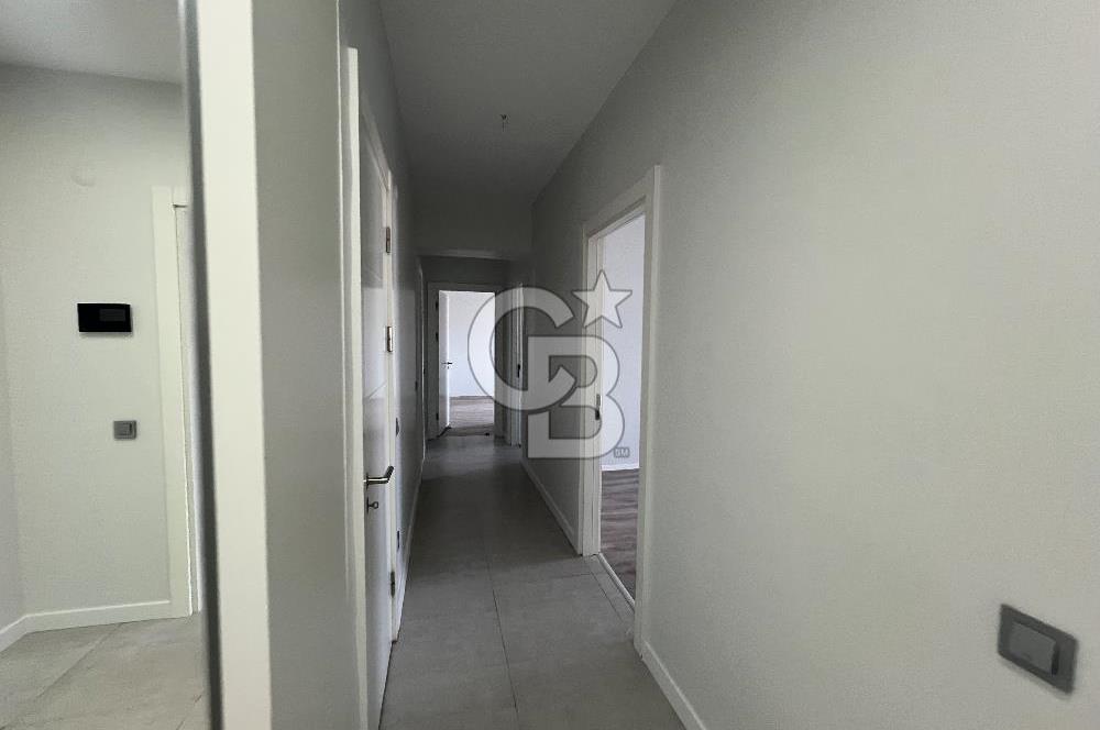 Bornova Goldiva Kuzey Sitesi 3+1 Satılık 186m2 Arakat Daire