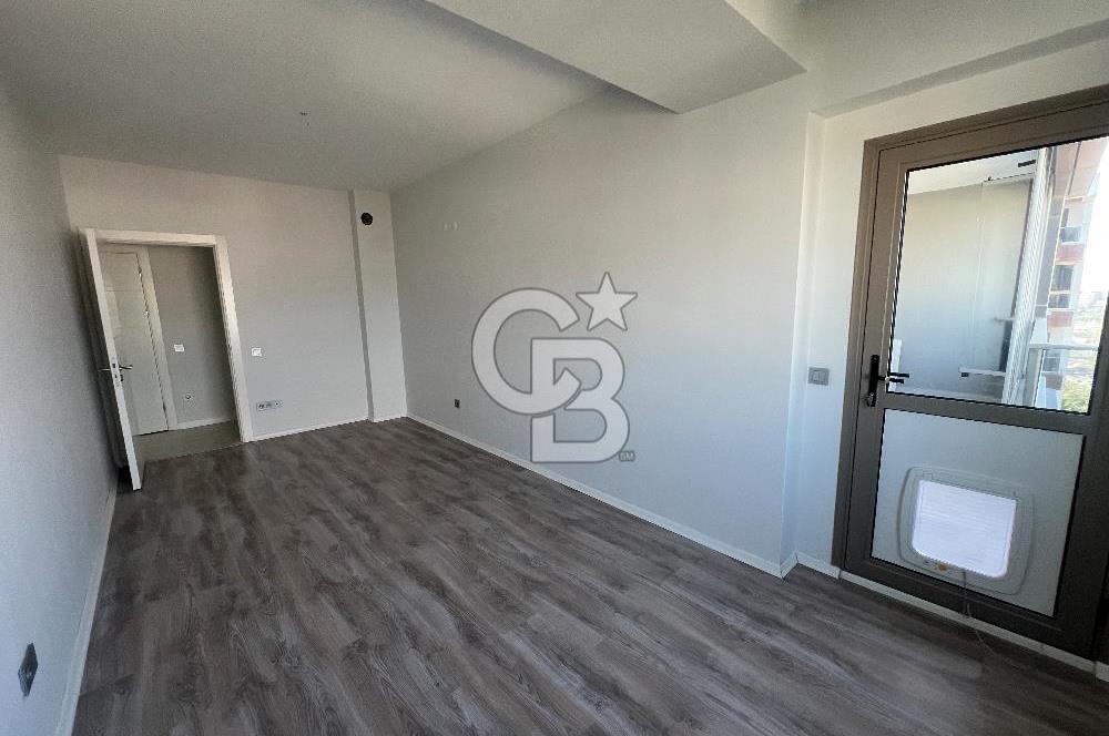 Bornova Goldiva Kuzey Sitesi 3+1 Satılık 186m2 Arakat Daire