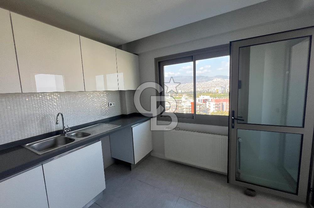 Bornova Goldiva Kuzey Sitesi 3+1 Satılık 186m2 Arakat Daire