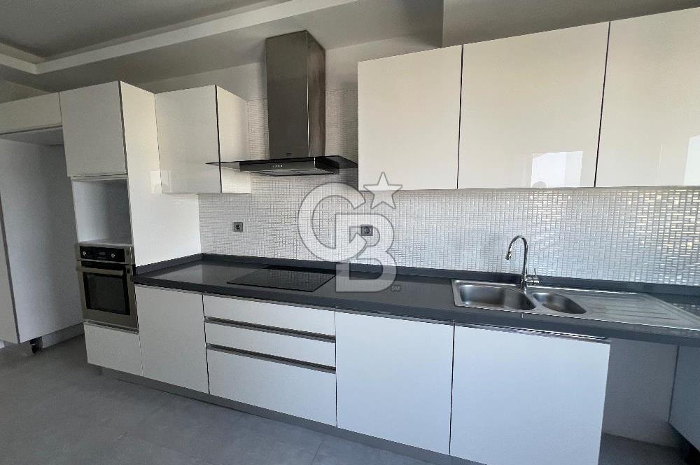 Bornova Goldiva Kuzey Sitesi 3+1 Satılık 186m2 Arakat Daire