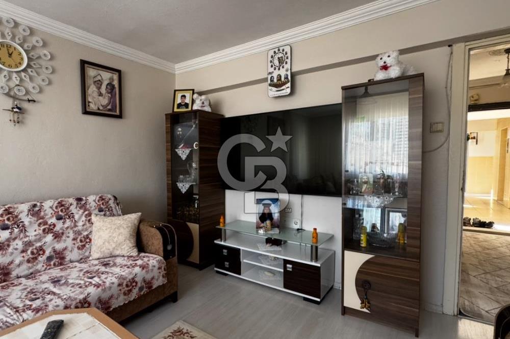 Narlıdere de 2+1 deniz manzaralı daire
