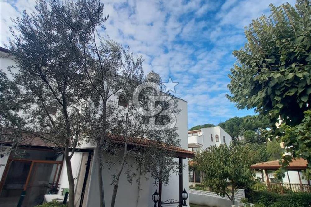 🏡 Marmaraereğlisi'nde Denize Sıfır 4+1 Dubleks Villa!