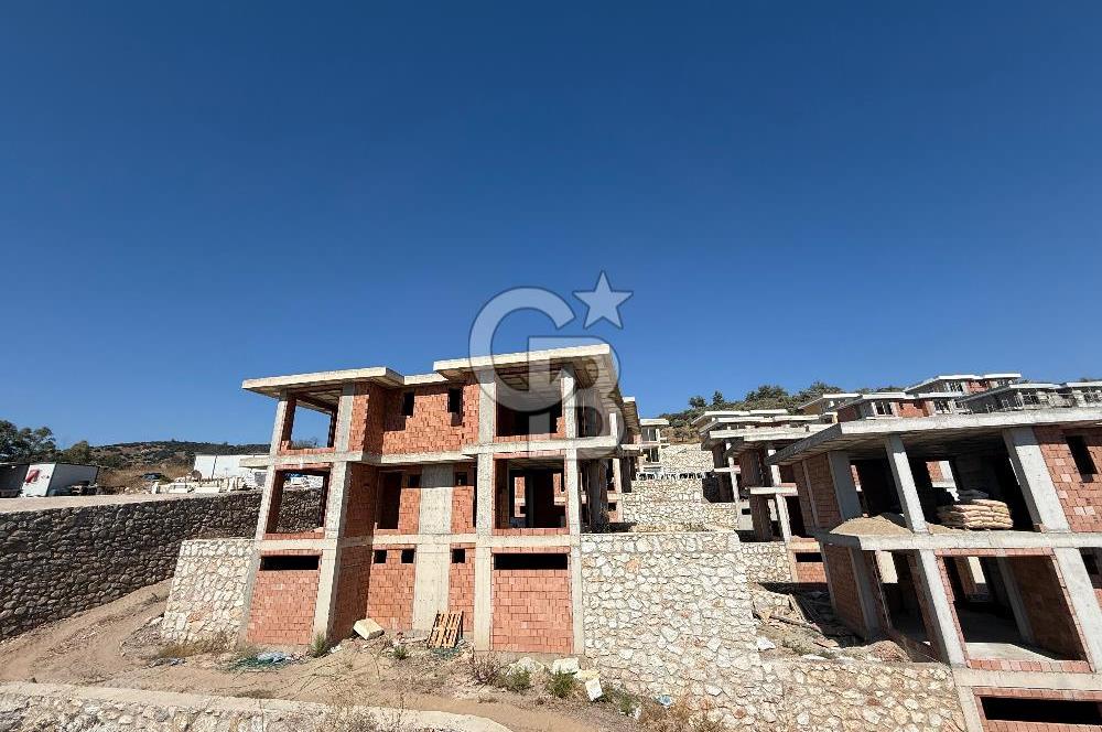 MİLAS DÖRTTEPE'DE SATILIK 3+1 DENİZ MANZARALI VİLLA