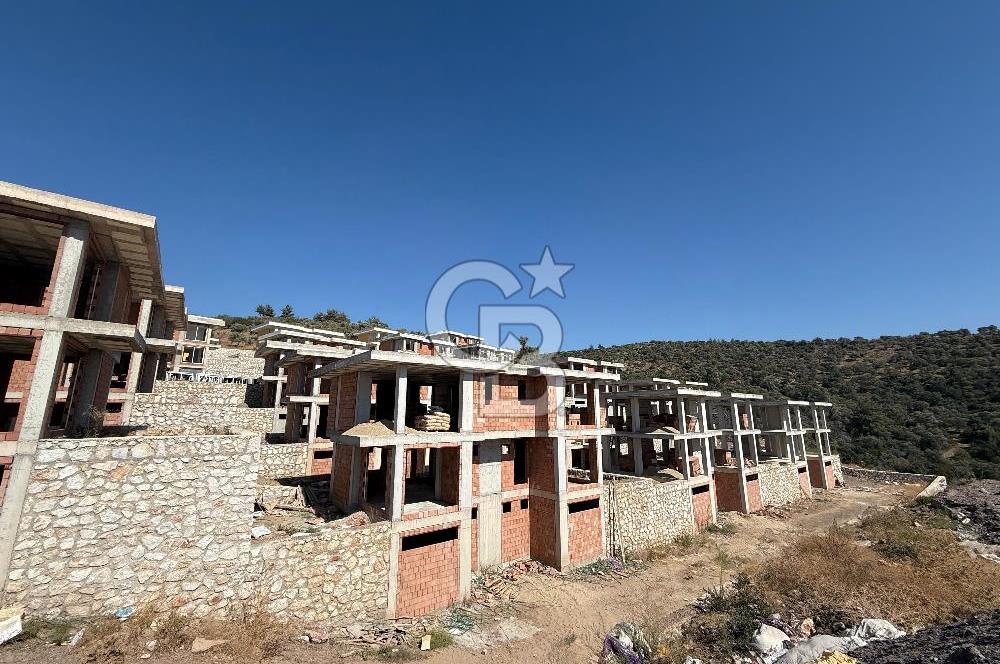 MİLAS DÖRTTEPE'DE SATILIK 3+1 DENİZ MANZARALI VİLLA