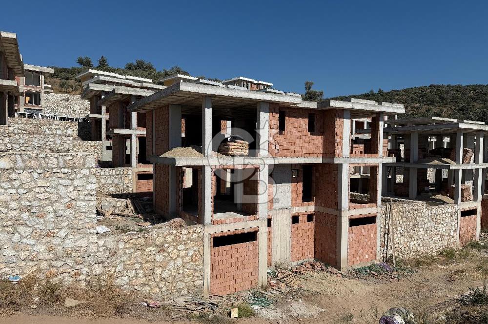 MİLAS DÖRTTEPE'DE SATILIK 3+1 DENİZ MANZARALI VİLLA