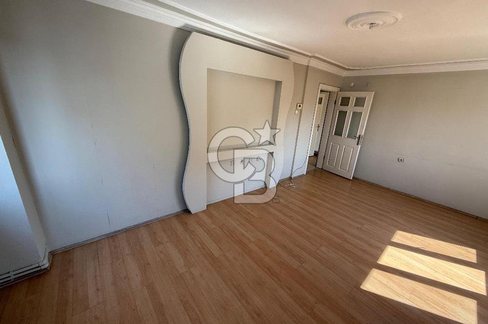 YEŞİLYURT ÜZÜMCÜ OKULU YAKINI SATILIK 3+1 DAİRE