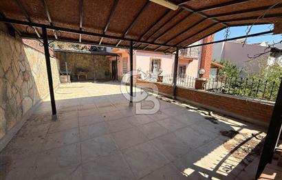 GÜZELBAHÇE KAHRAMANDERE'DE SATILIK 5+2 MÜSTAKİL VİLLA