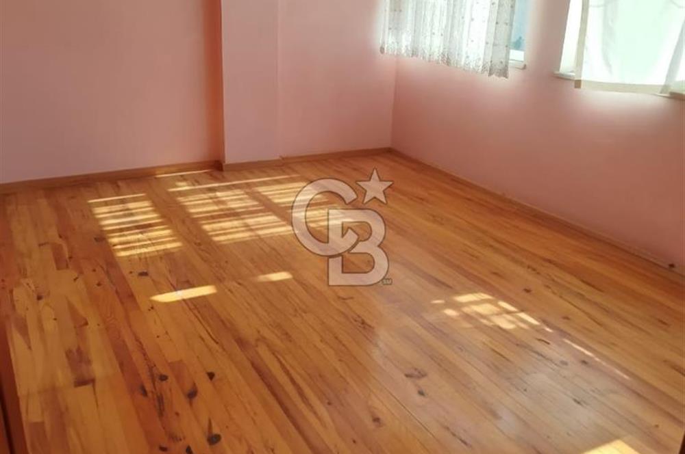 COLDWELL BANKER VONA MUSTAFA ŞEN'DEN SATILIK 3+1 DAİRE