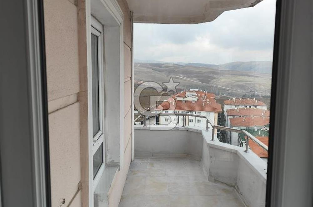Pursaklarda 2+1 Belediye Yanında Satılık Daire