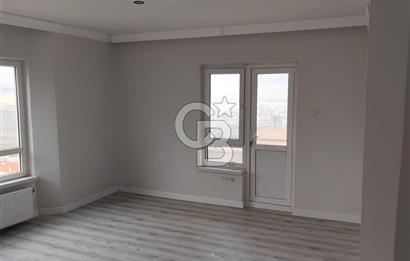 Pursaklarda 2+1 Belediye Yanında Satılık Daire