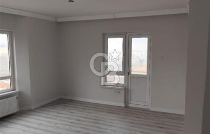 Pursaklarda 2+1 Belediye Yanında Satılık Daire
