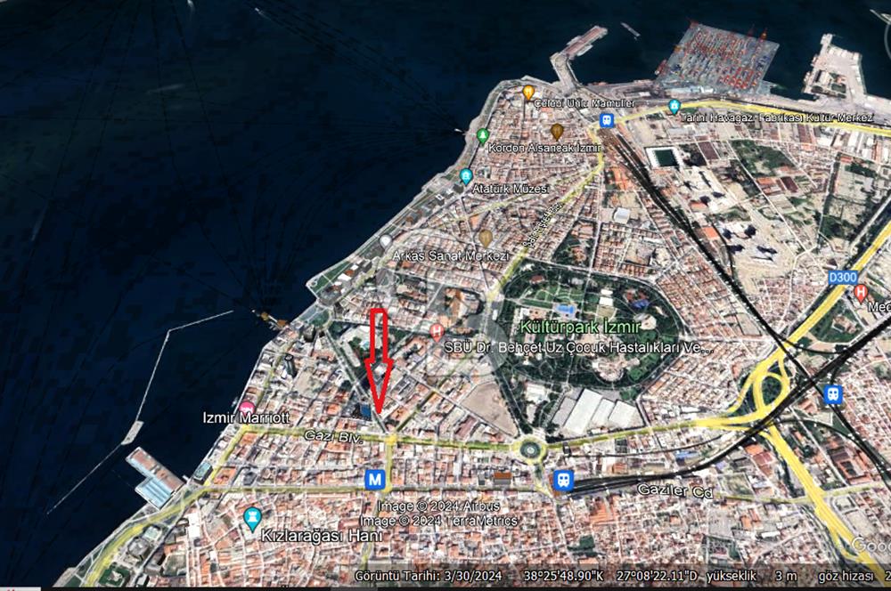 ALSANCAK MERKEZ'DE GAZİ BULVARI ÜZERİ SATILIK DÜKKAN....