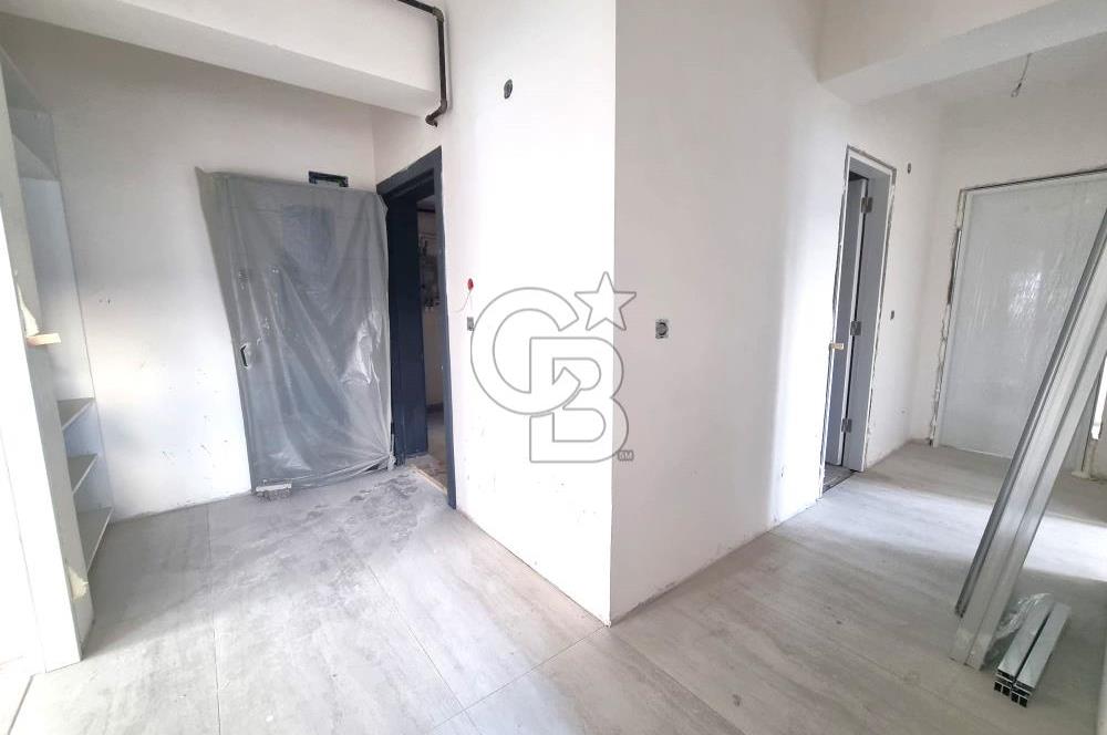 BORNOVA MANAVKUYU CADDE ÜZERİ MUHTEŞEM KONUMDA 3+1 SATILIK DAİRE
