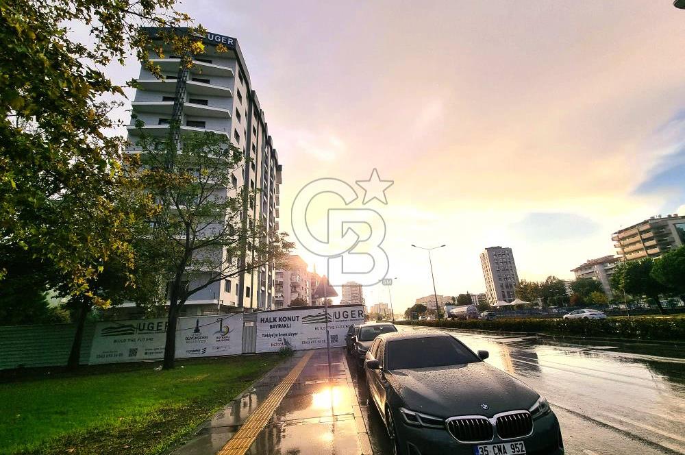 BORNOVA MANAVKUYU CADDE ÜZERİ MUHTEŞEM KONUMDA 3+1 SATILIK DAİRE