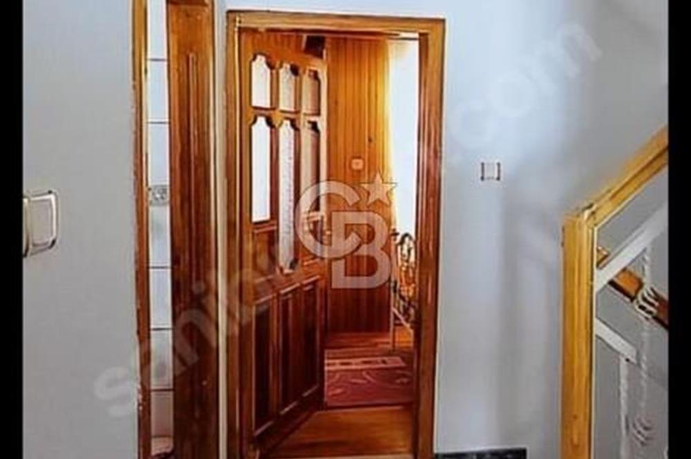 BEYŞEHİR BEYAZGÜL SİTESİN'DE 3+1 TRİPLEKS SATILIK VİLLA