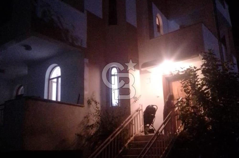 BEYŞEHİR BEYAZGÜL SİTESİN'DE 3+1 TRİPLEKS SATILIK VİLLA