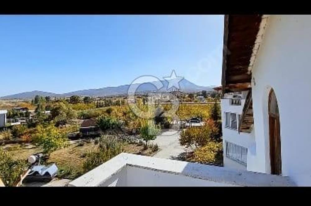 BEYŞEHİR BEYAZGÜL SİTESİN'DE 3+1 TRİPLEKS SATILIK VİLLA