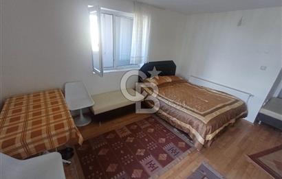BAĞLICA'DA MUHTEŞEM MANZARALI, GENİŞ BAHÇELİ, SATILIK 4+1 VİLLA