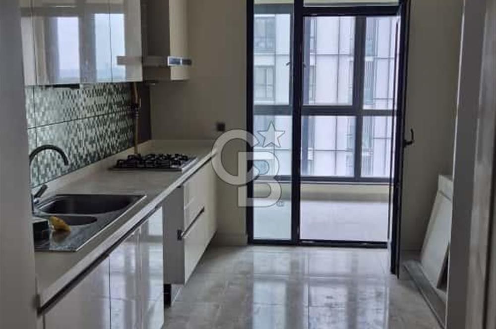 BAŞAKŞEHİR AYAZMA EMLAK KONUTLARINDA VADİ CEPHE KİRALIK 3+1 DAİRE