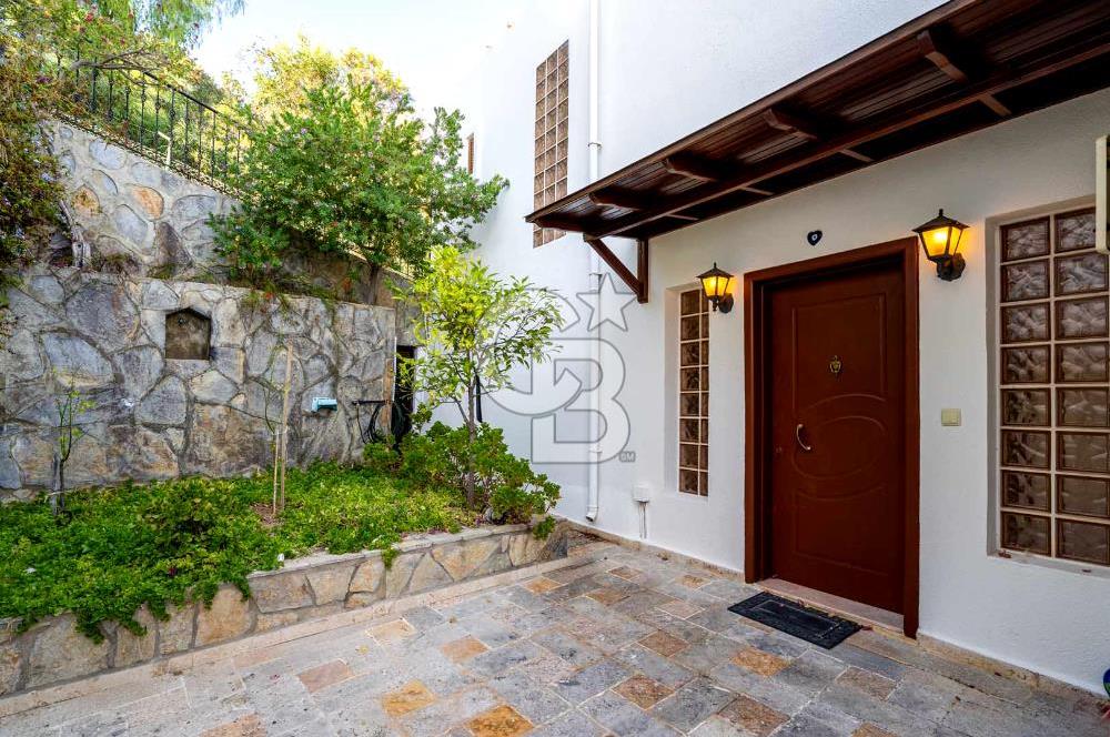 Yalıkavak Küdür Güneş Bende Deniz Manzaralı Özel İskeleli Villa