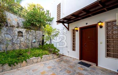 Yalıkavak Küdür Güneş Bende Deniz Manzaralı Özel İskeleli Villa