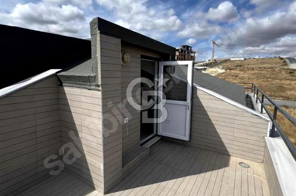 SATILIK 4+1 KULLANIŞLI YÜKSEK TAVAN DUBLEKS DAİRE