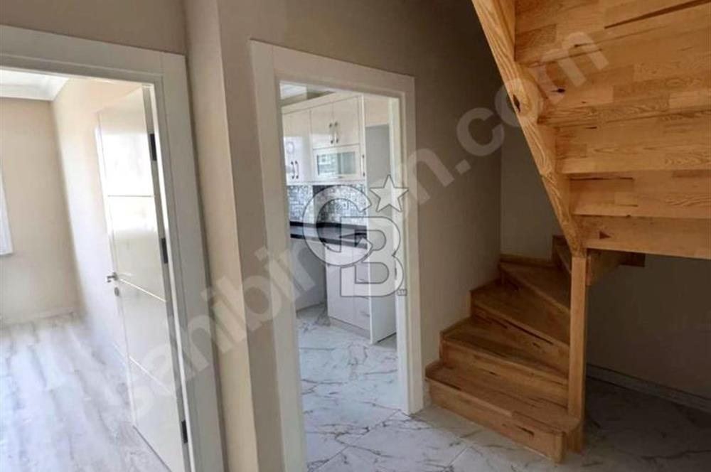SATILIK 4+1 KULLANIŞLI YÜKSEK TAVAN DUBLEKS DAİRE