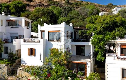 Yalıkavak Küdür Güneş Bende Deniz Manzaralı Özel İskeleli Villa