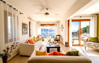 Yalıkavak Küdür Güneş Bende Deniz Manzaralı Özel İskeleli Villa