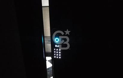 FİLİSTİN CADDESİ SIFIR BİNADA MOBİLYALI OTOPARKLI 1+1 KİRALIK