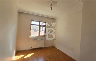 Yenimahalle Kayalar Erol Kaya Caddesi Köşe Konumda 3+1 Daire Boş