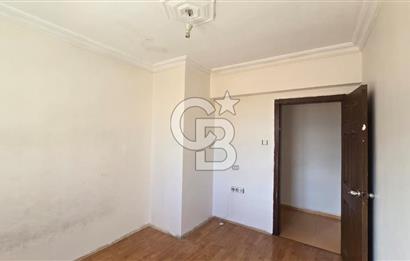 Yenimahalle Kayalar Erol Kaya Caddesi Köşe Konumda 3+1 Daire Boş