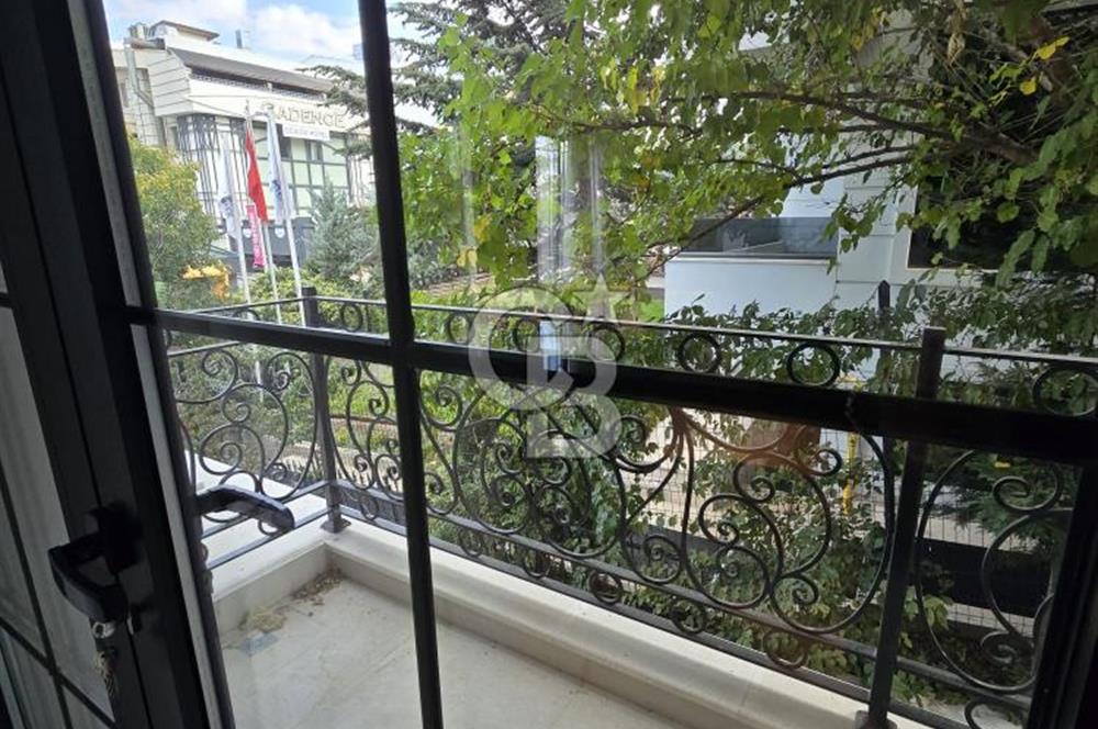 FİLİSTİN CADDESİ SIFIR BİNADA MOBİLYALI OTOPARKLI 1+1 KİRALIK