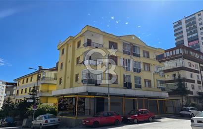 Yenimahalle Kayalar Erol Kaya Caddesi Köşe Konumda 3+1 Daire Boş