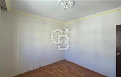 Yenimahalle Kayalar Erol Kaya Caddesi Köşe Konumda 3+1 Daire Boş